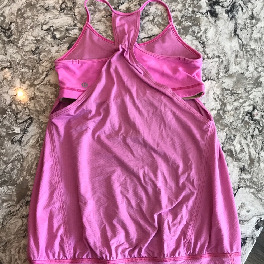 Lululemon - Picture 2 of 3
